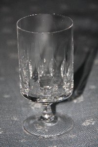 Weinglas handgeschliffen der Hessen-Glaswerke