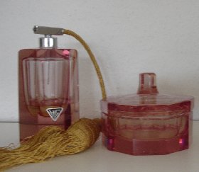 Toilettenset rosa handgeschliffen der Hessenglas GmbH