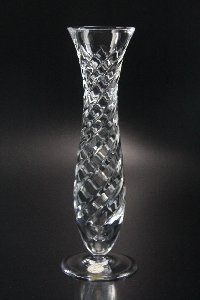 Vase handgeschliffen, Form und Rohglas: Hessenglas GmbH, Schleifarbeit und Vertrieb durch Kristallglas GmbH um ca. 1971
