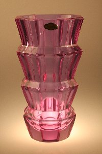 Vase alexandrit handgeschliffen der Hessenglas GmbH Oberursel