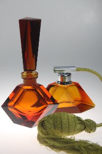 Parfümset 824/470/467 Farbe: Topas / Amber, Kristallglas handgeschliffen, Design: Franz Burkert