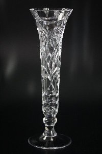 Vase handgeschliffen der Kristallglas GmbH Oberursel, von Rudolf Seibt und Franz Burkert